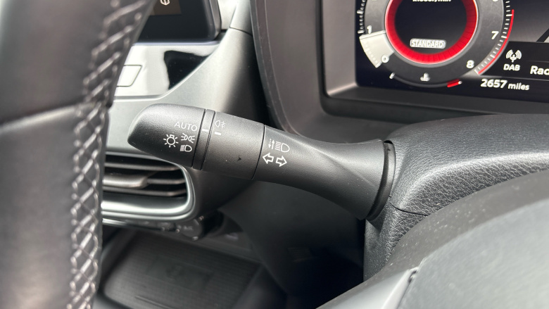 Nissan Juke 1.0 DiG-T N-Connecta 5dr Petrol Hatchback